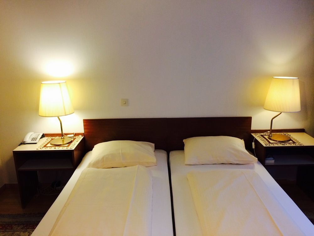 Pension Hotel Mariahilf Wien Ngoại thất bức ảnh