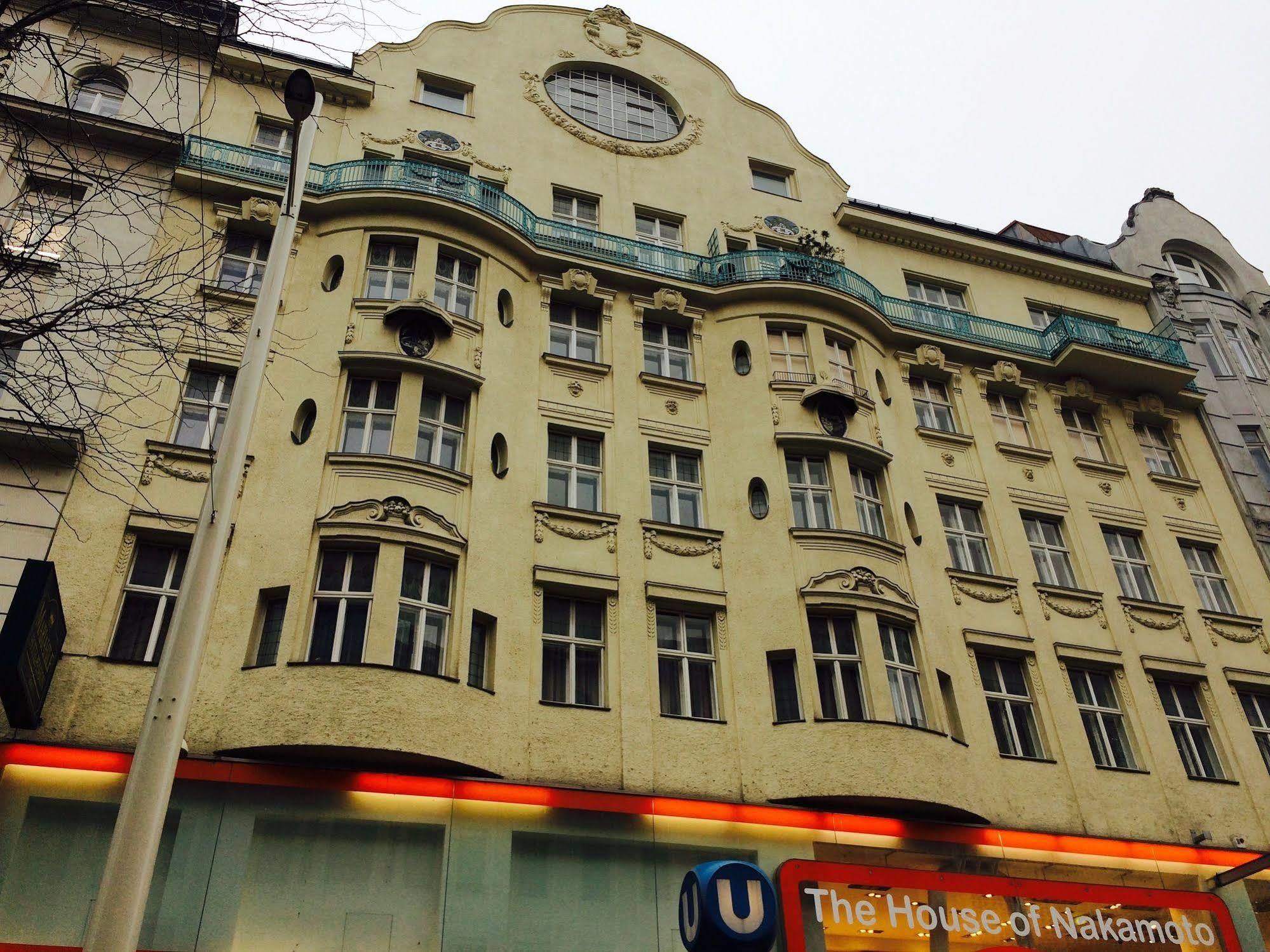 Pension Hotel Mariahilf Wien Ngoại thất bức ảnh